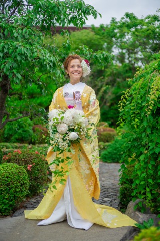 現代風オーガンジーの色打掛