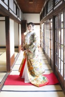 豪華ゴールド色打掛