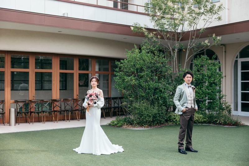 広々としたガーデンはお二人だけの空間