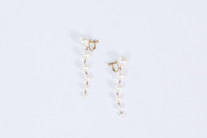 洋装アクセサリー