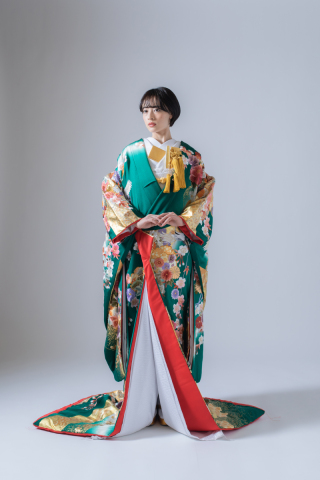 翠色に花