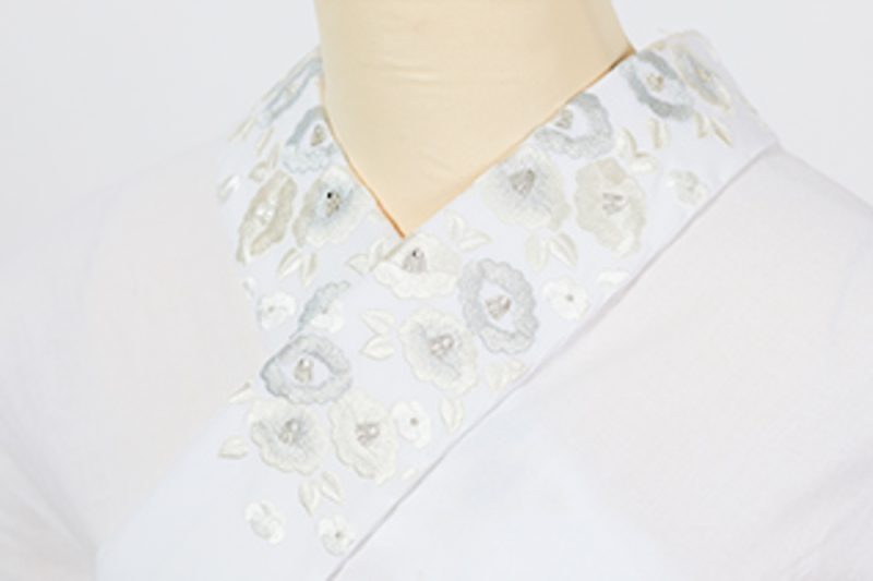 刺繍襟（水色）
