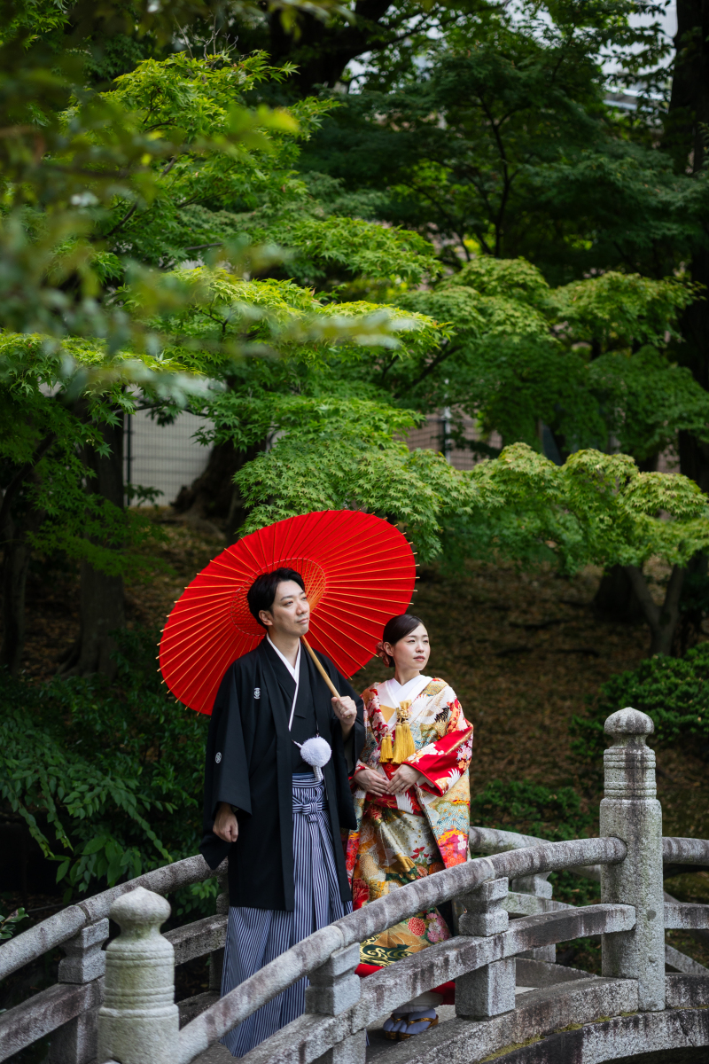 和傘の彩りと、ふたりの幸せ。