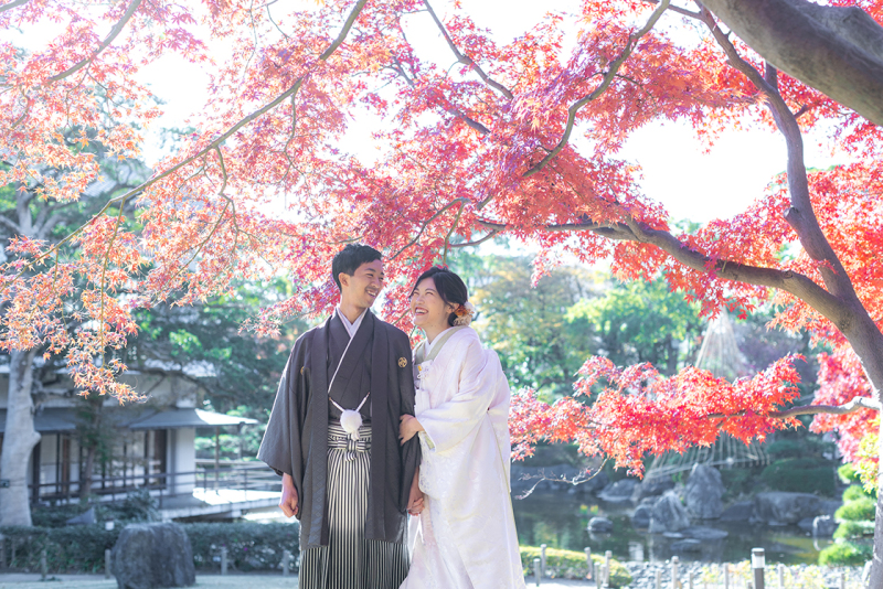 おふたりらしい自然な表情を、季節感とともに美しく残します