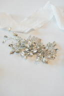 ヘッドアクセサリー