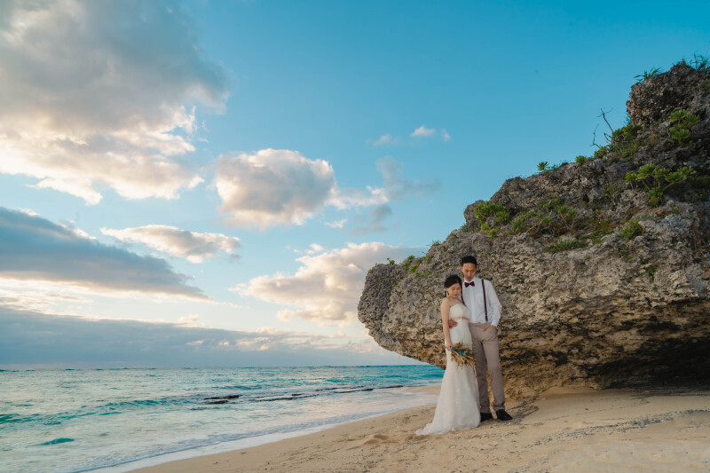 サンセットと夜のキラキラした街並み