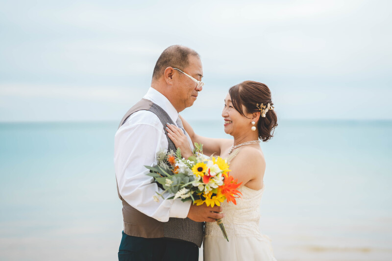 向かい合わせで