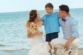 お子様も一緒にウェディングフォト