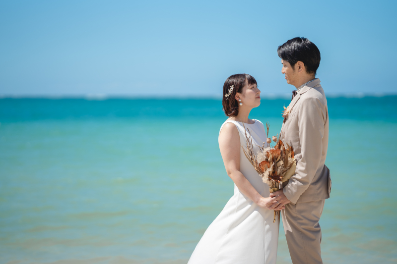 向かい合わせで