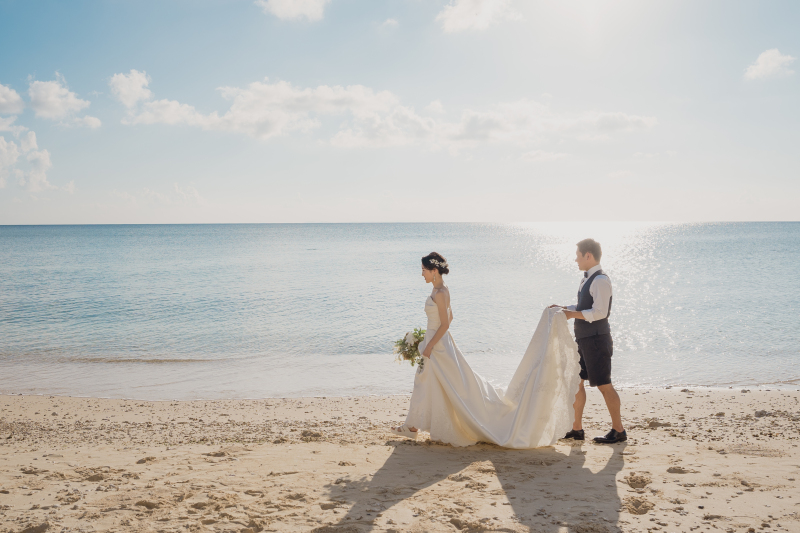 トレーンを持ってお手伝い