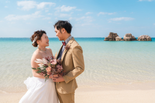 ビーチ＋お洒落な街並み