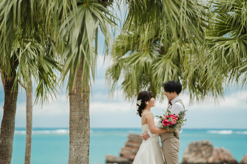 青い海とアメリカンビレッジの2ロケーション