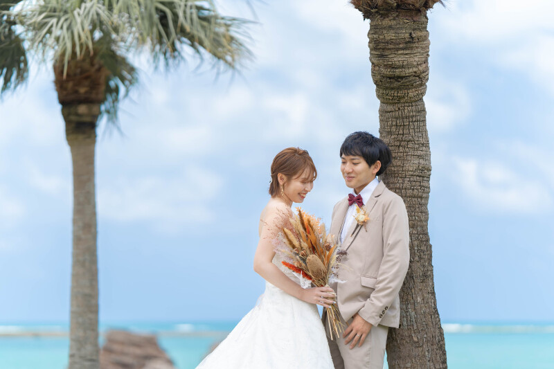 大きなヤシの木の下で〜♪