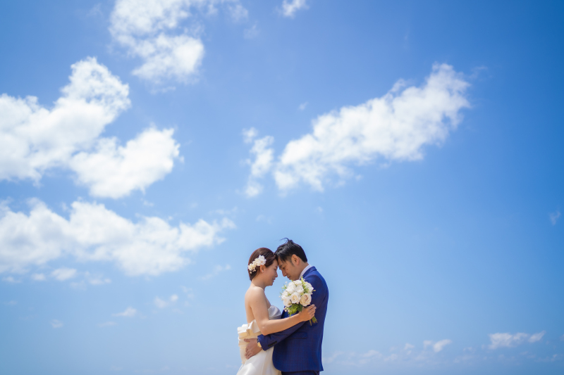 沖縄の空の下で