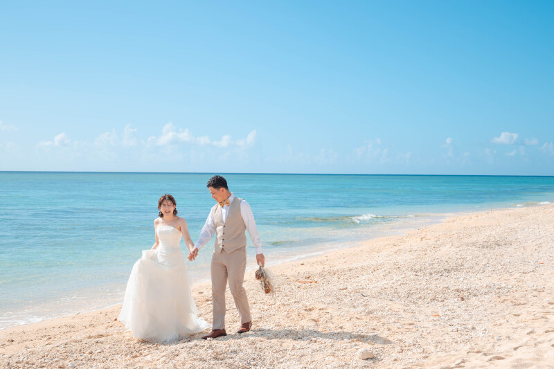 読谷村のビーチで