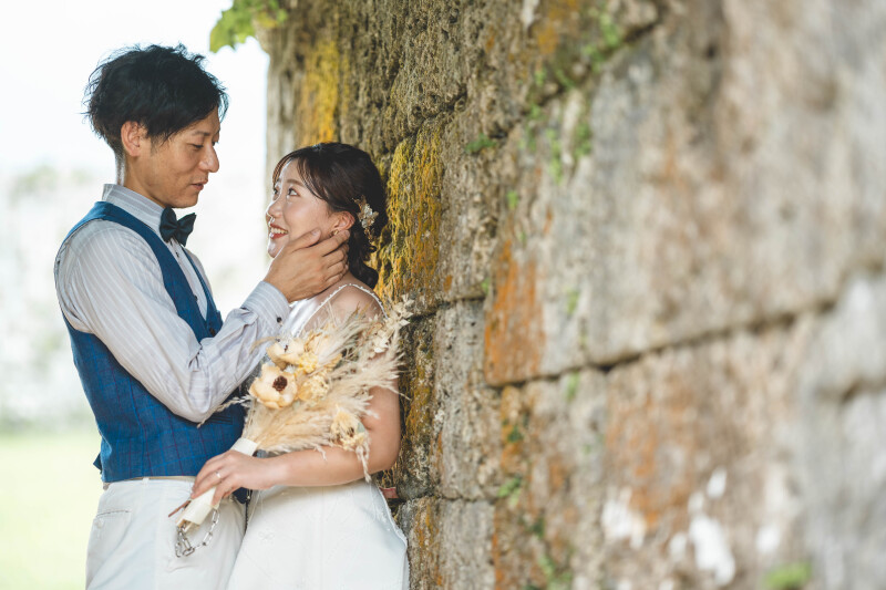 向かい合わせで