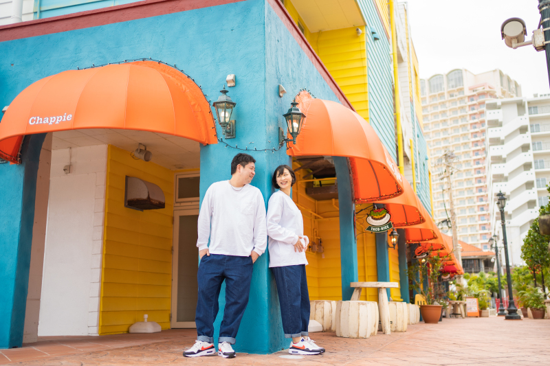 オシャレな街中で