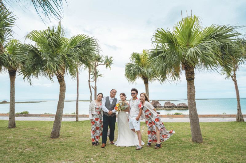 【娘さんからのサプライズ♪】ご家族とお友達、みんなでウェディングの思い出を