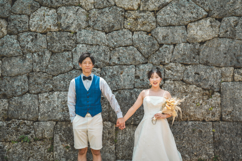 石垣を大きく切り取って