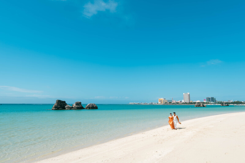 【5・6月梅雨キャンペーン】雨天保証日も予約できる!1ロケーションプラン/アラハビーチ撮影・通常より3万円もお得な49,000円
