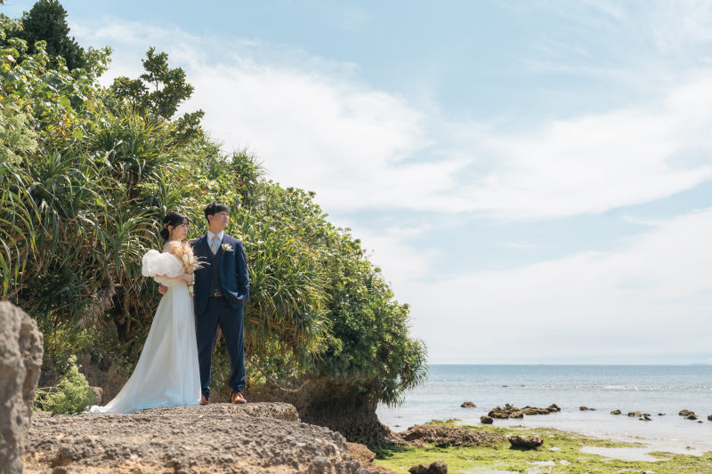 1ロケーションプラン(トグチビーチ /赤瓦東屋・岩場・芝生)69,000円☂️雨天日程変更無料/追加料金一切なし