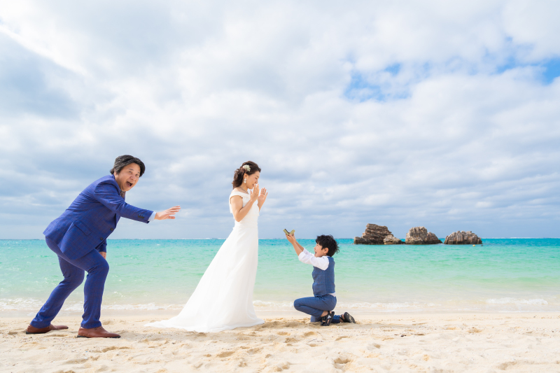 早割【1ヶ月前まで予約】1ロケファミリープラン(アラハビーチ/ヤシの木・公園)64,000円 キッズヘア&衣装&キッズアテンド付