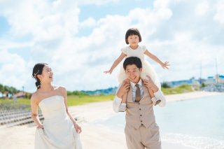 キッズアテンド・２名分のキッズヘアセット・衣装がセットに！！お子様の支度までついているので旅行の荷物や手間もなくなり一安心！