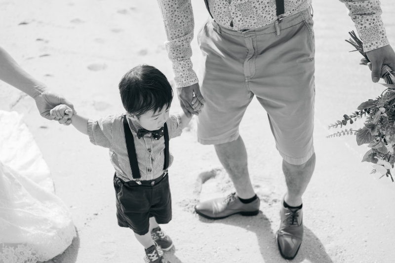 早割【1ヶ月前まで予約】１ロケファミリープラン（アラハビーチ／ヤシの木・公園)64,000円　キッズヘア＆衣装＆キッズアテンド付