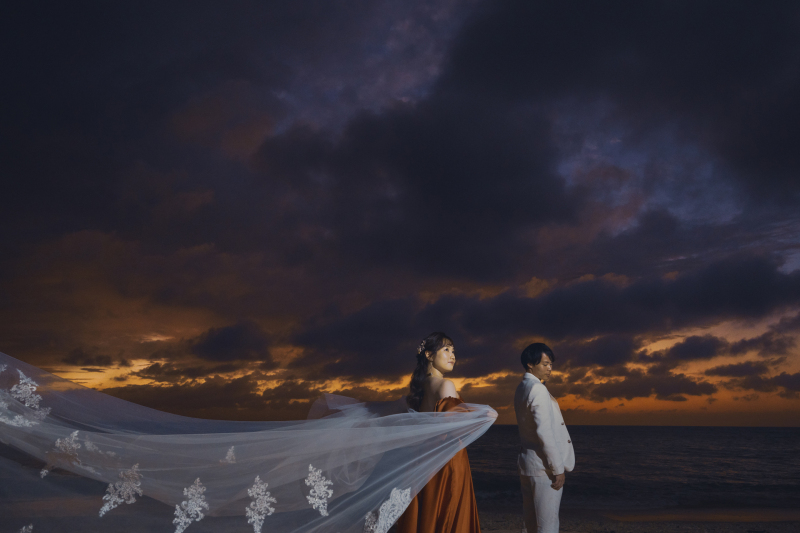 波の音に耳を澄ませて。