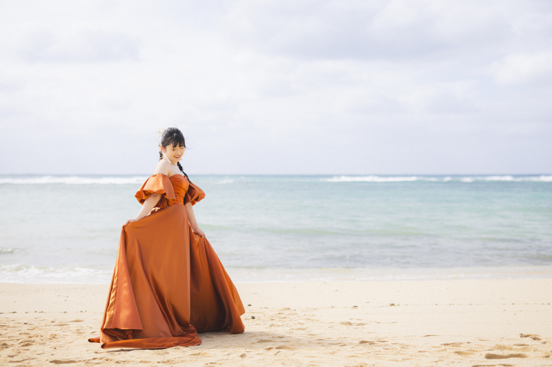 Navy Wedding_ウエディングドレスが豊富