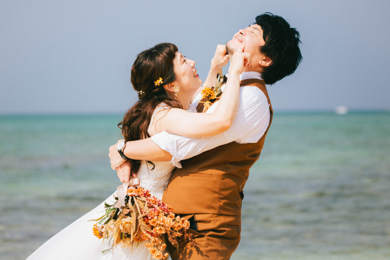 普段と違う場所、格好だけど、いつもより楽しい笑顔のふたり。