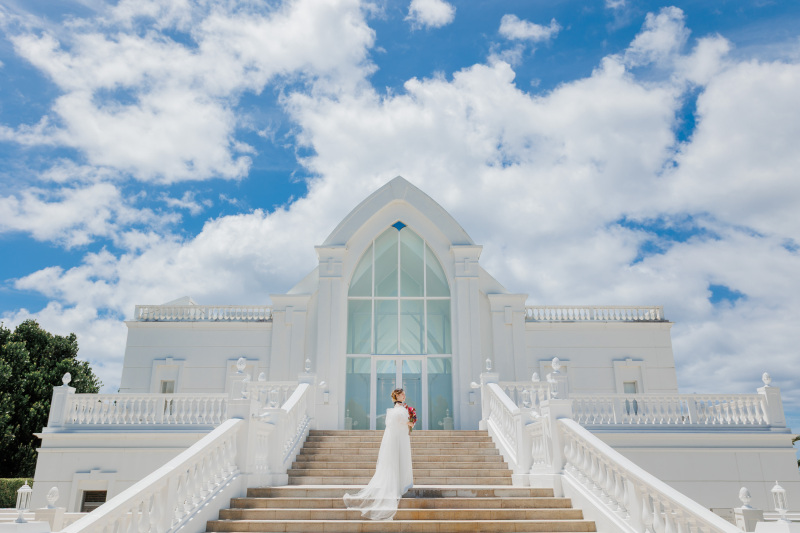 【ムービープラン+純白のチャペルフォト】フォト&ムービー|ビーチ撮影|2ロケーション|2面台紙写真つき