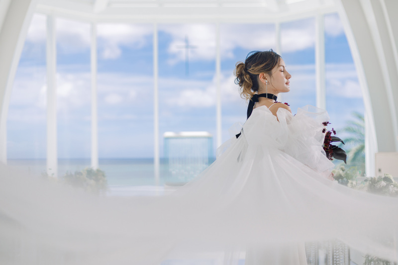 【ムービープラン+純白のチャペルフォト】フォト&ムービー|ビーチ撮影|2ロケーション|2面台紙写真つき