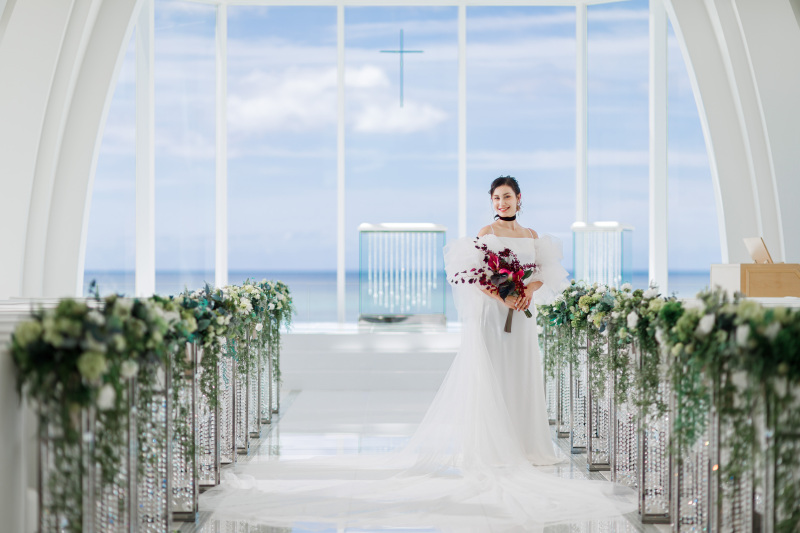 【ベーシックプラン+純白のチャペルフォト】フォトのみ|ビーチ撮影|2ロケーション|2面台紙写真つき