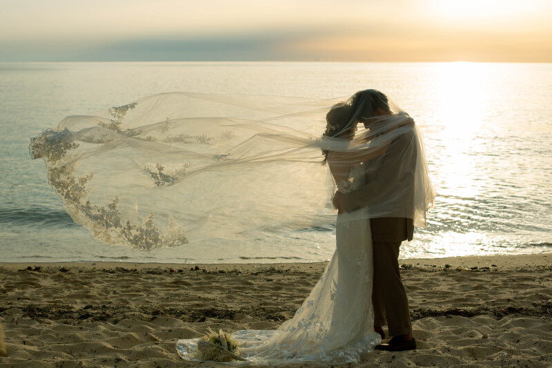 【ドローンフォト&ムービー】ドレス・タキシード1点｜データ100カット｜ビーチロケ