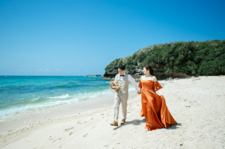 【4-6月撮影限定】全データ「美肌＆スタイルアップ補正」込！賢く・美しく残す沖縄ロケ。