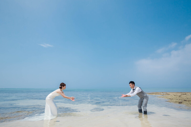 【ムービー&ウォーターイン撮影付き】ドレス・タキシード1点｜データ120カット｜ビーチロケ