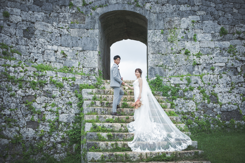 【世界遺産&times;美ら海】座喜味城跡＆天然ビーチフォト☆100カット・衣装＆ヘアメイク込