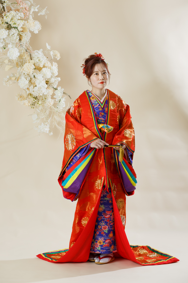 伝統の「琉装」も、憧れの「ビーチ」も。ふたりらしさを叶える欲張りフォトプラン。