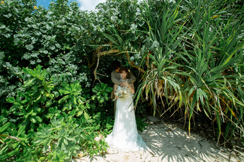 【ドローンフォト&ムービー】ドレス・タキシード1点｜データ100カット｜ビーチロケ