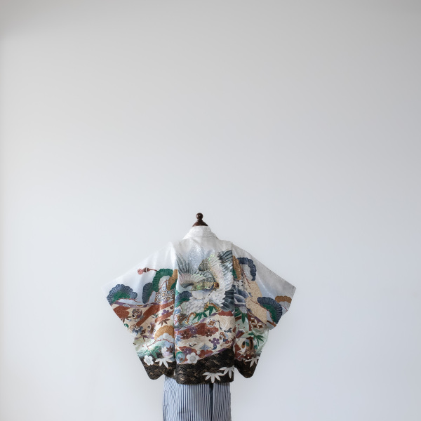 『鷹と兜と宝尽くし』K5008