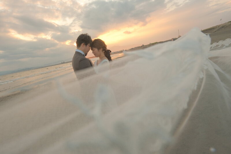 風に舞うベール