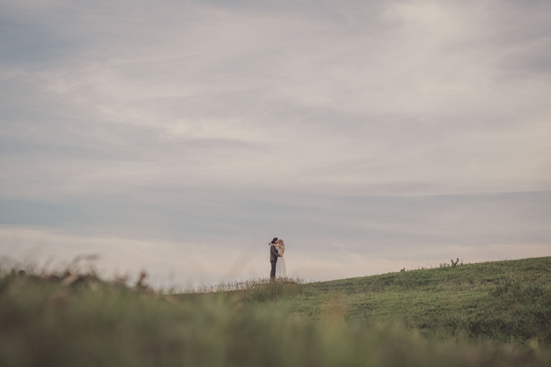 ダイナミックな丘と