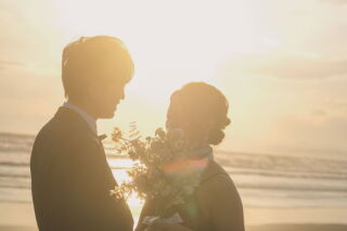 黄色の光に包まれて