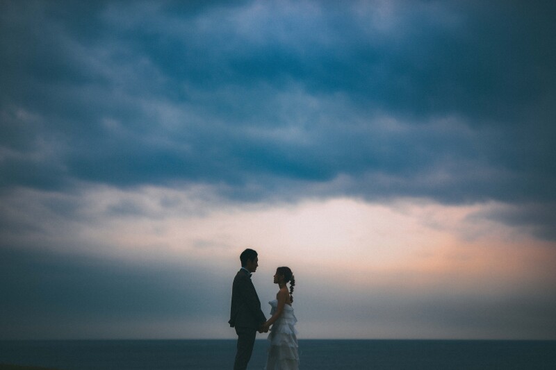 美しい空の下で