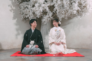 晴れを連れてきた新郎新婦