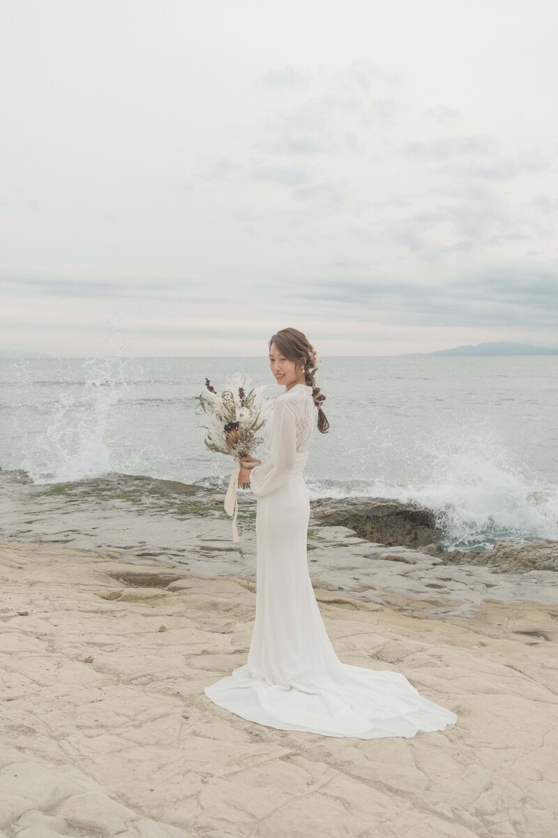 波しぶきでドラマチックに