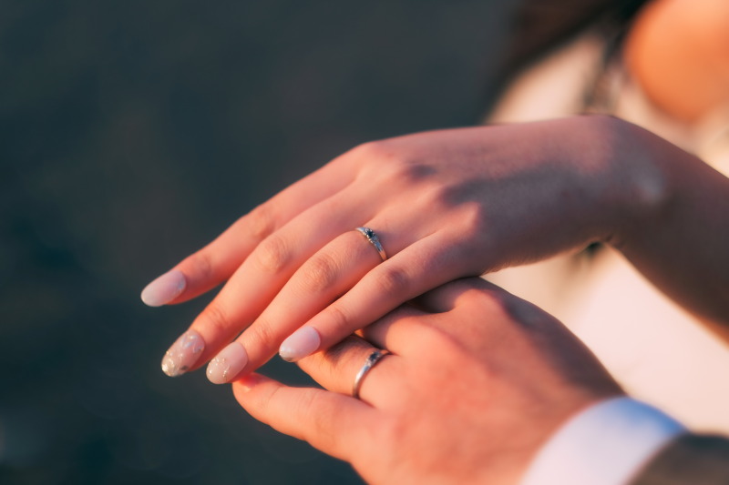 【4.5.6.7.8月撮影の方必見！】55,000円で洋装ドレス海ロケorスタジオが選べる！撮影20分5カット翌日お渡し★