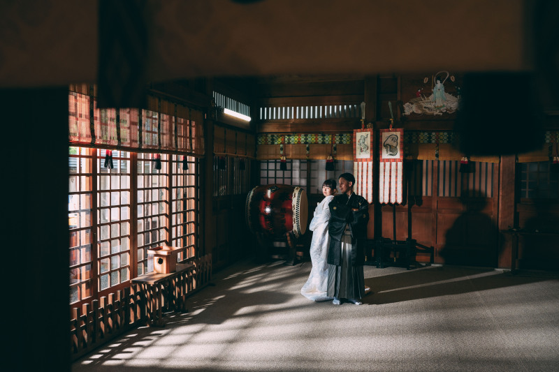 《江ノ島・江島神社》江島神社・結婚奉告祭プラン　各種施設使用料込み 2時間撮影 200カット全データ色味補正付