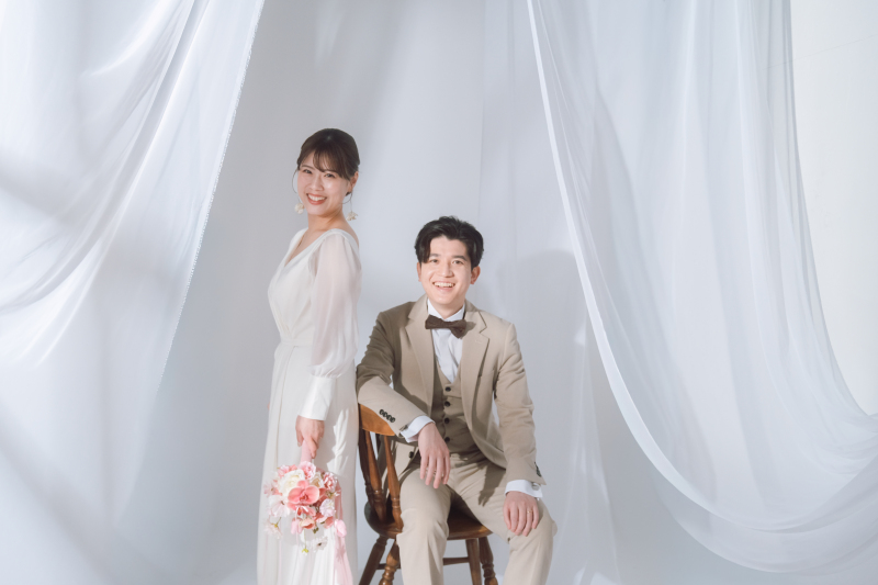 【7・8月撮影限定】ドレス・タキシード各2着付き♪|1時間撮影|100カットレタッチ付|《スタジオ撮影》◆洋装